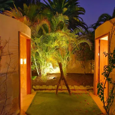Maspalomas Royale Luxury Retreat In Gran Canaria Private Heated Pool Charming Outdoor Dining Area Bbq Nestled In The Heart Of, Villa